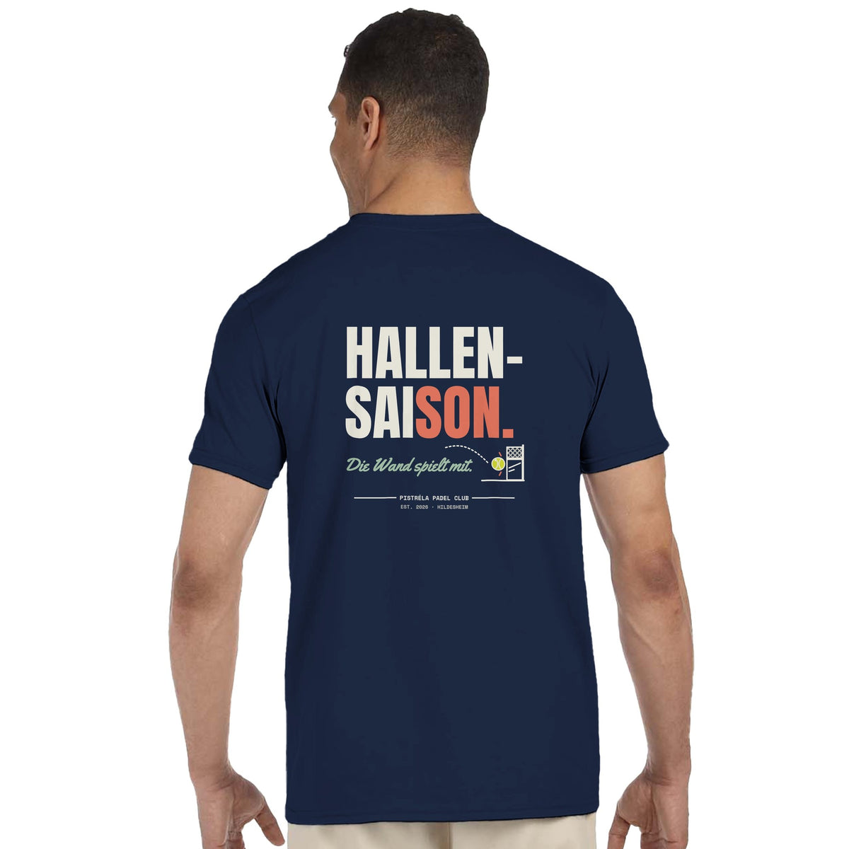 Hallensaison – T-Shirt Rückendruck in Navy – getragen, Rückseite