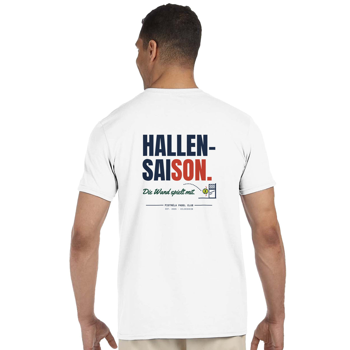 Hallensaison – T-Shirt Rückendruck in Weiß – getragen, Rückseite