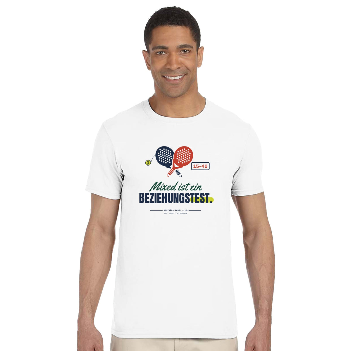 Mixed ist ein Beziehungstest – T-Shirt in Weiß – getragen, Vorderseite